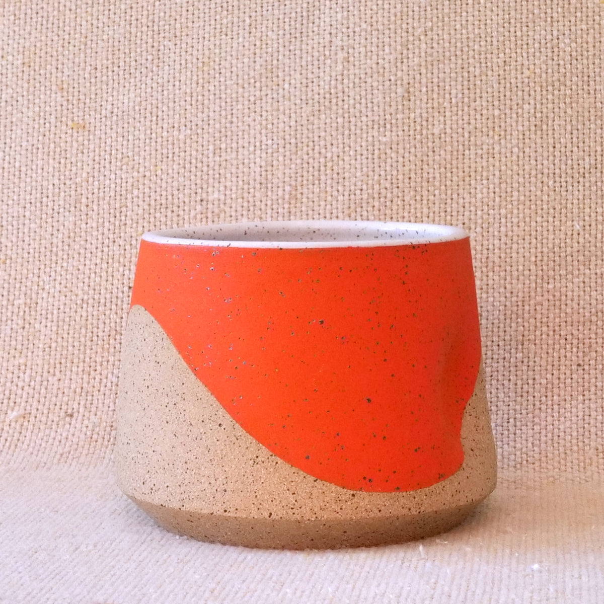 pinch cup - orange wave