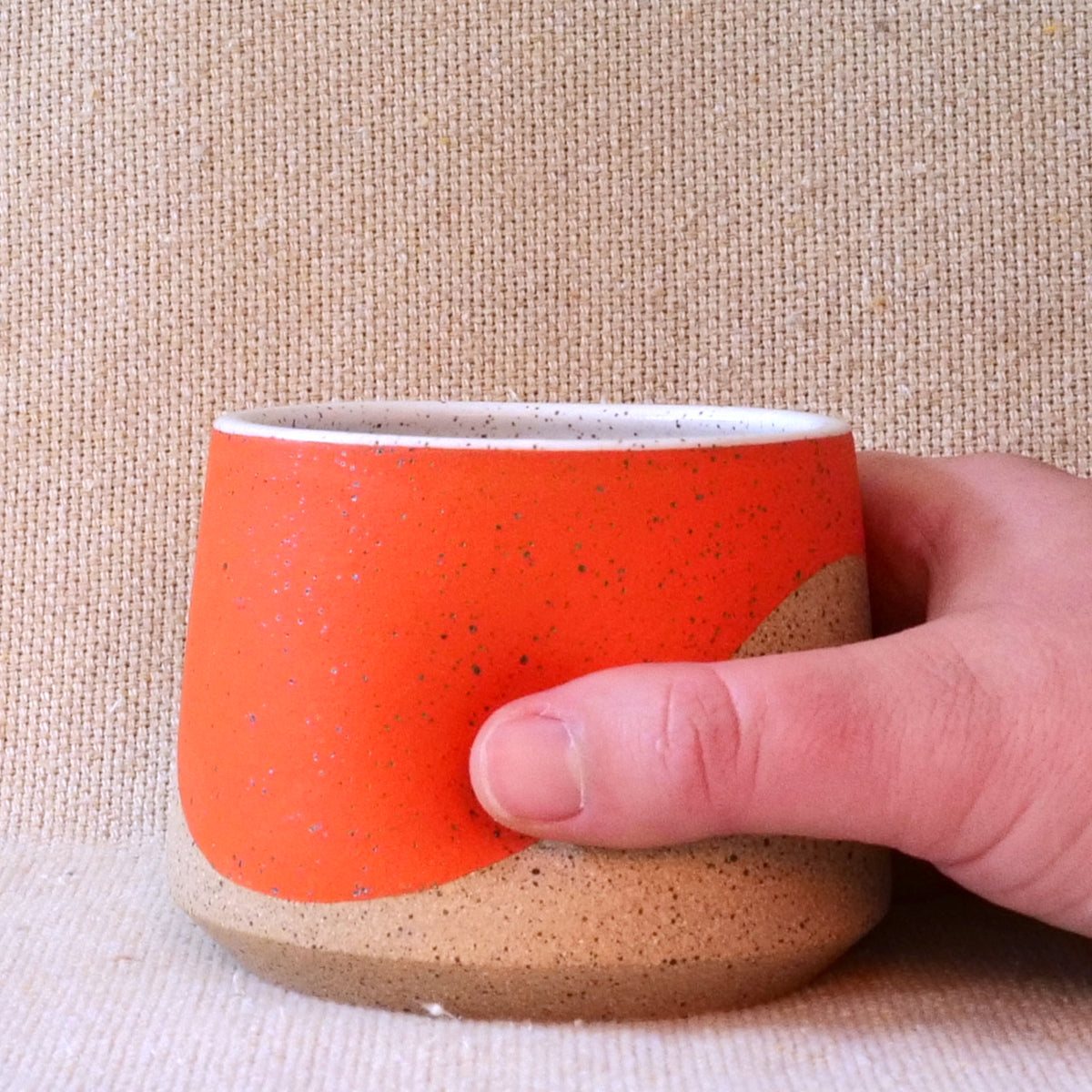 pinch cup - orange wave